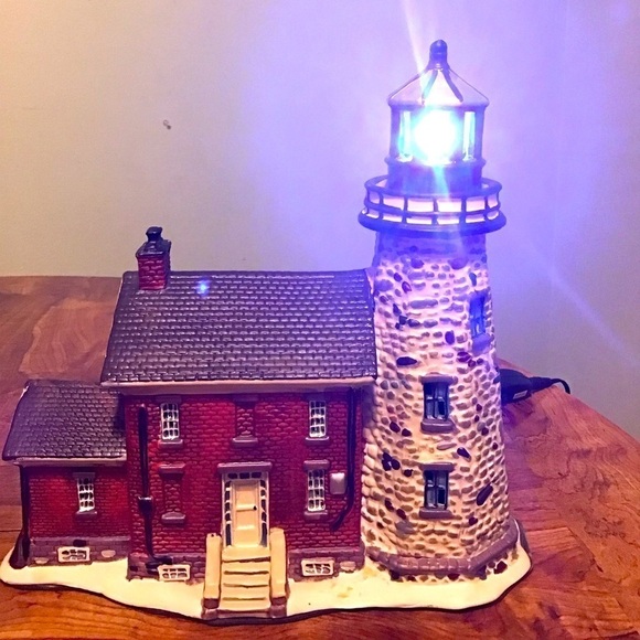 Lighthouse - Picture 5 of 6